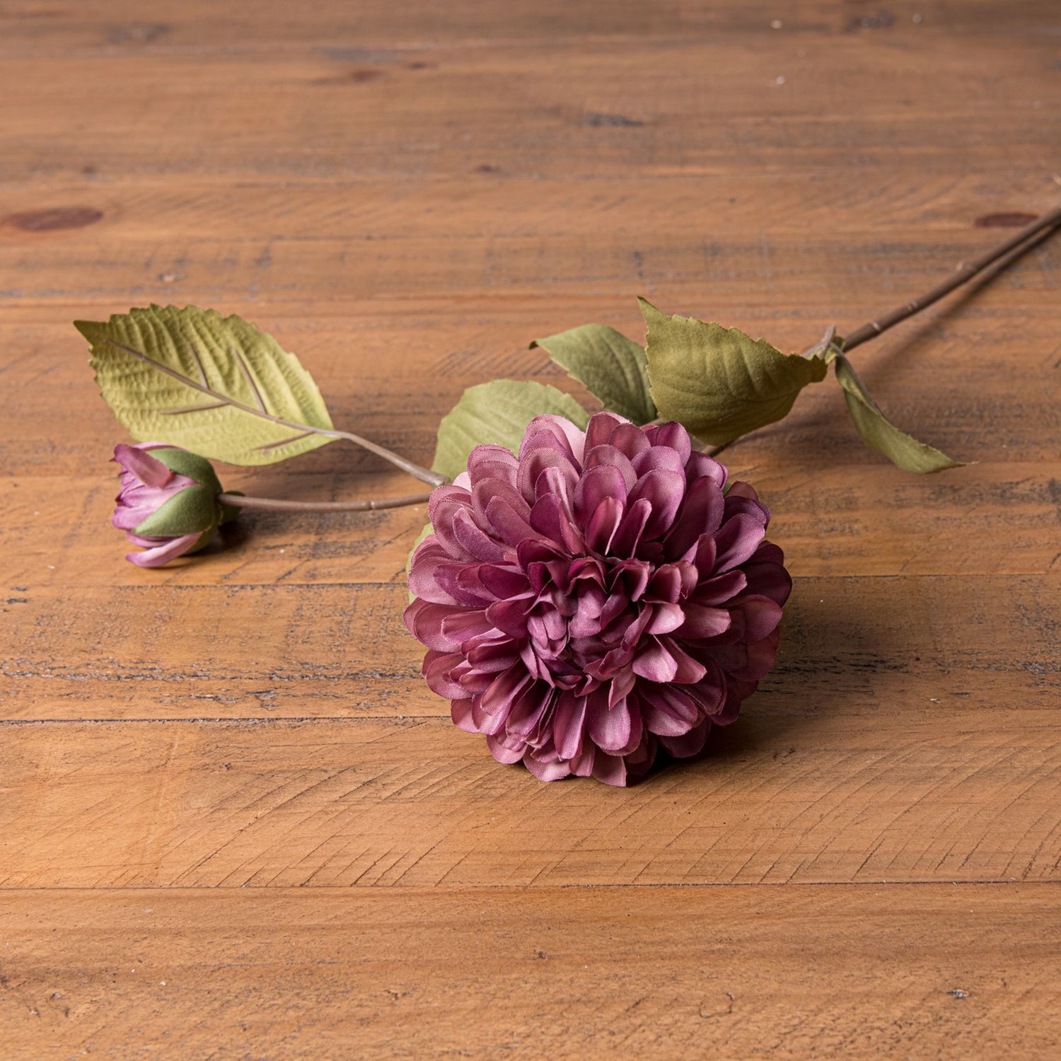 Artificial Flowers & Greenery